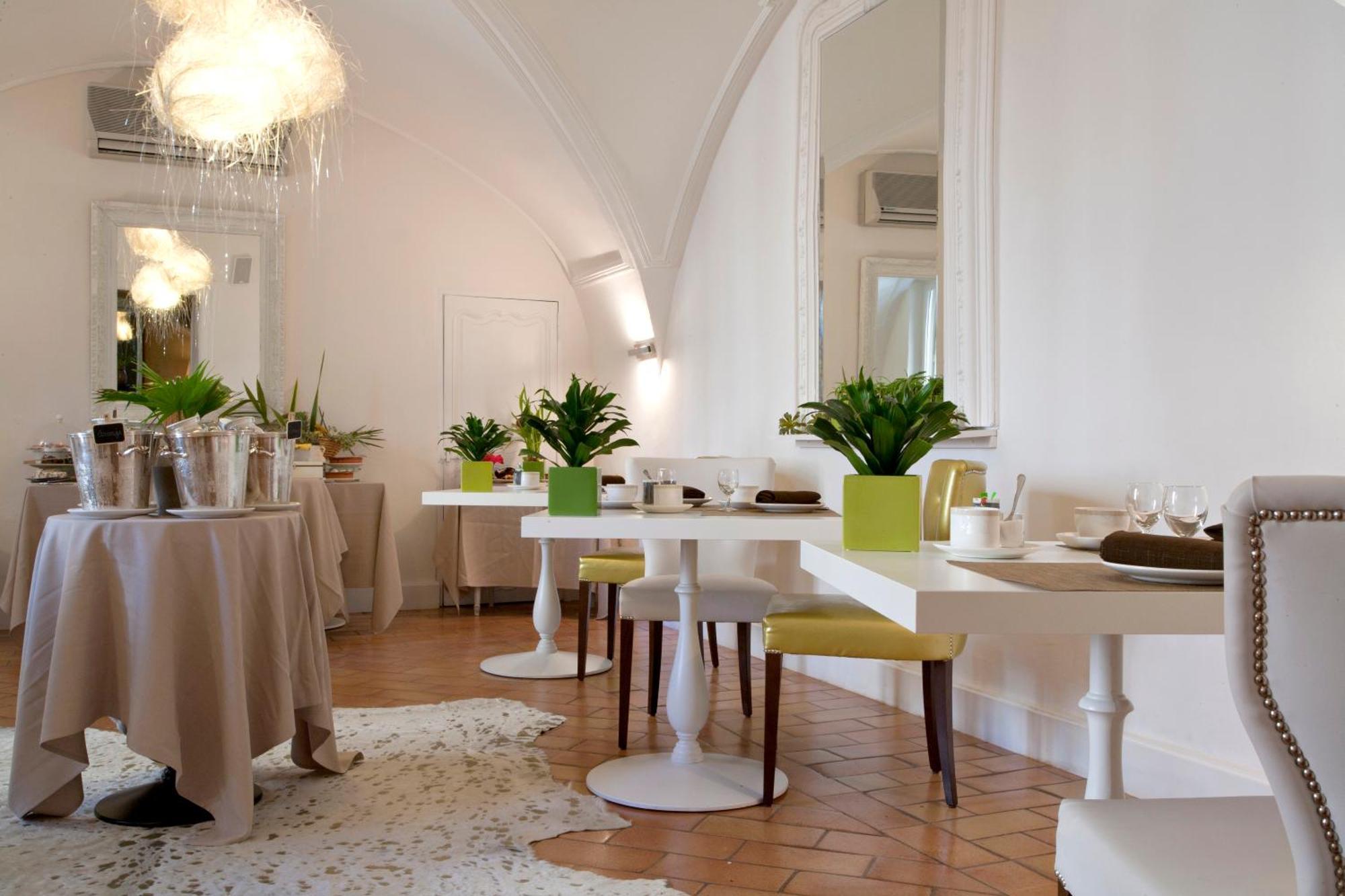 Le Castellas Hotel & Spa - Teritoria Collias Zewnętrze zdjęcie
